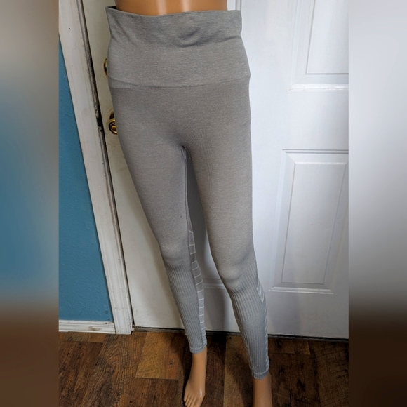BLANQI Gray High-Waisted Leggings - Picture 1 of 6